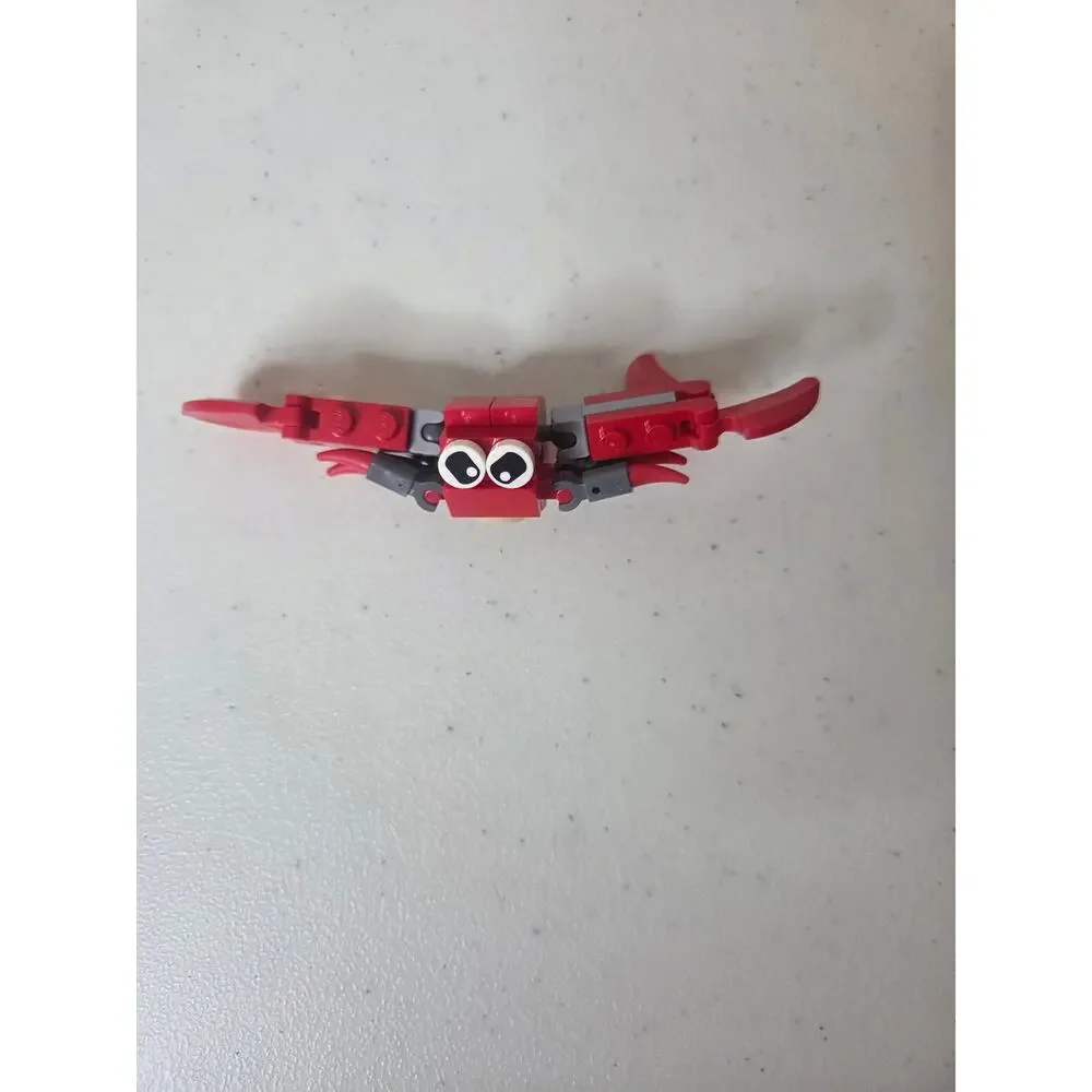 Lego 2018 Creator 3 in 1 31088 Deep Sea Creatures Angler Fish Build